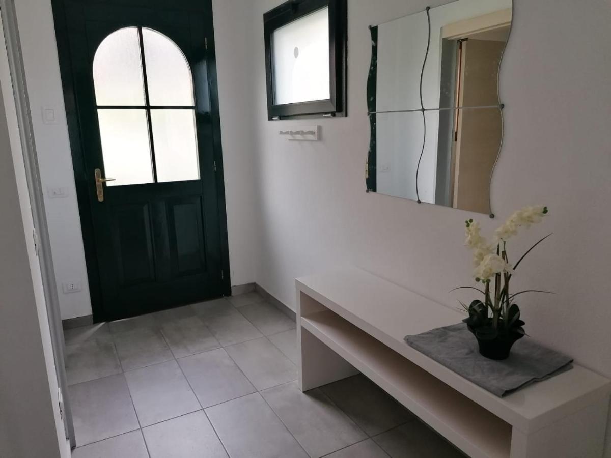 Il Ciliegio Di Zoe Bed & Breakfast Cerro  Eksteriør bilde